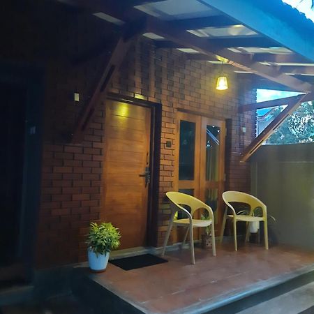 Villa A50 Negombo Exteriör bild